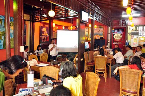 Jun Amolo Danajon Bank Project Jun Amolo explaining the importance of the event